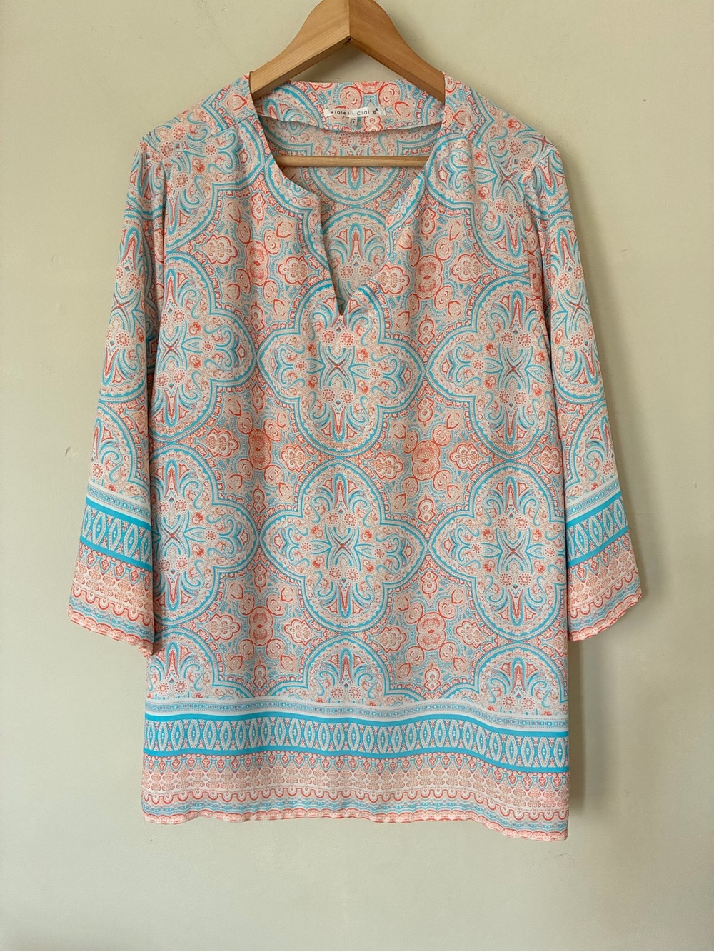 Violet +‎ Claire Womens 2X Paisley Tunic Blouse Blue Coral 3/4 Sleeve Split Neck